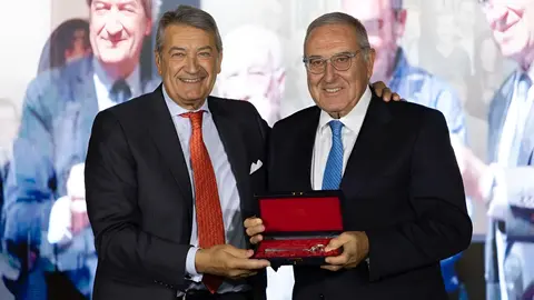 Jorge Pascual, a la derecha de la imagen