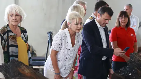 Patricia del Pozo en la visita al pecio Delta I en C&aacute;diz | Cristo Garc&iacute;a