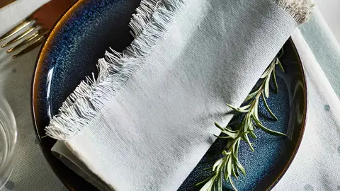 Vajilla GLADELIG de Ikea