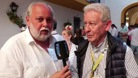 Jos&eacute; Blas y Andr&eacute;s Luis Ca&ntilde;adas Machado en El Roc&iacute;o