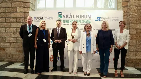 La Diputaci&oacute;n ha acogido la inauguraci&oacute;n del I Foro Skal | Cristo Garc&iacute;a