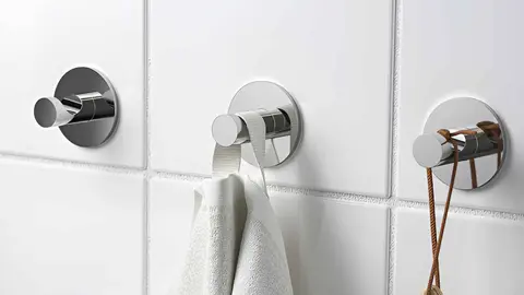 Gancho autoadhesivo SKOGHALL de Ikea