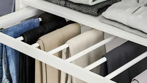 Pantalonero extra&iacute;ble KOMPLEMENT de Ikea