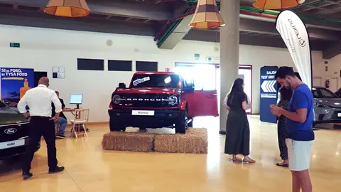 Numeroso p&uacute;blico se ha acercado a las instalaciones en esta jornada inaugural | Rafa Dom&iacute;nguez