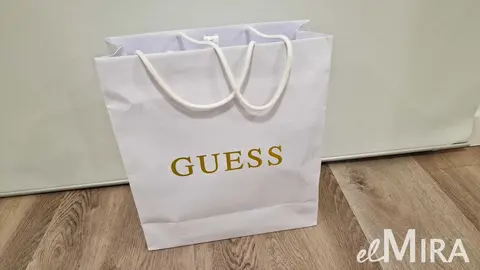 Bolsa de compra de Guess