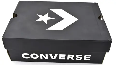 Caja de calzado Converse