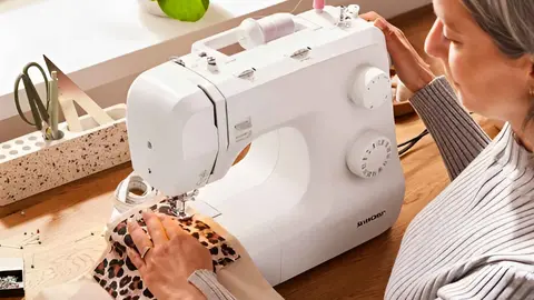 M&aacute;quina de coser 70 W Silver Crest de Lidl