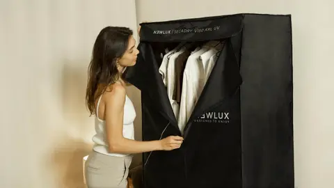 Secadora de Ropa El&eacute;ctrica Port&aacute;til Secadry NEgro con Luz UV