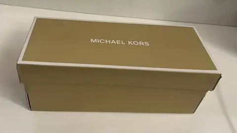 Caja de calzado Michael Kors