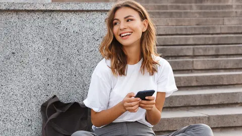 Las 3 botas que vas a llevar con faldas y leggins