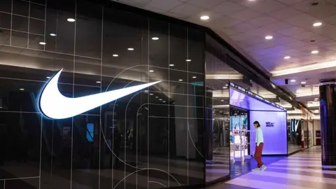 Descuento masivo en las zapatillas Air Force de Nike