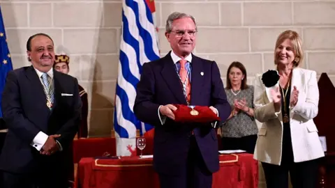 Entrega de la Medalla de Oro de Jerez a la Real Academia de San Dionisio