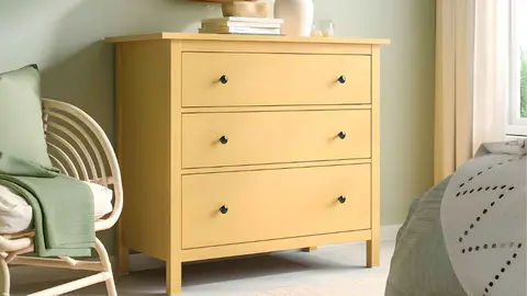 C&oacute;moda HEMNES de Ikea