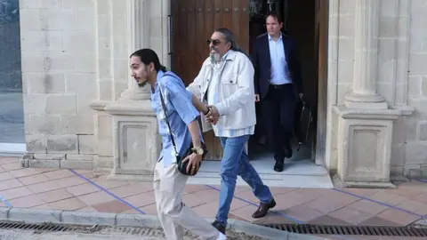 Diego Cigala saliendo del Juzgado de declarar | Cristo Garc&iacute;a