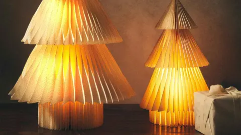 &Aacute;rbol de navidad de papel desplegable de Zara Home