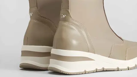 Zapatilla alta deportiva COMFEET de Merkal