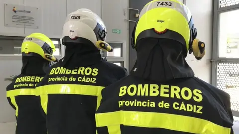 Los bomberos se han personado en el lugar del suceso