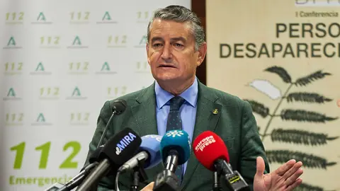 Antonio Sanz, Consejero de Presidencia, en rueda de prensa