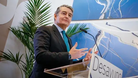 El consejero de la Presidencia, Interior, Di&aacute;logo Social y Simplificaci&oacute;n Administrativa de la Junta de Andaluc&iacute;a, Antonio Sanz