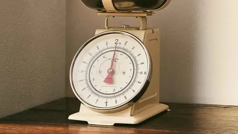 B&aacute;scula estilo retro de Zara Home