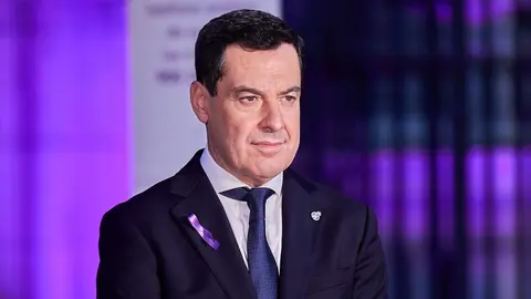 Juanma Moreno ha alertado de la grave amenaza del machismo