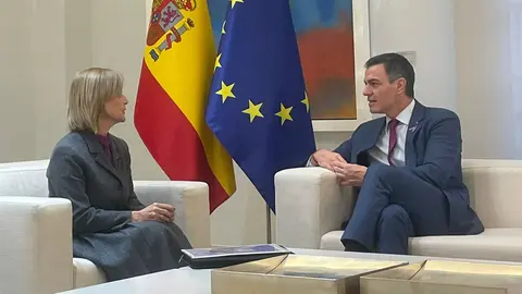 La alcaldesa durante la reuni&oacute;n mantenida con Pedro S&aacute;nchez