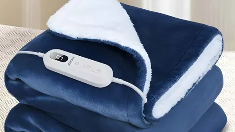 Manta el&eacute;ctrica de 160 x 130 cm con mando Olycism de Amazon