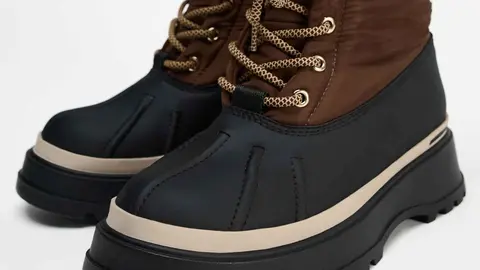 Botines con cordones Thermal Insulation de Zara