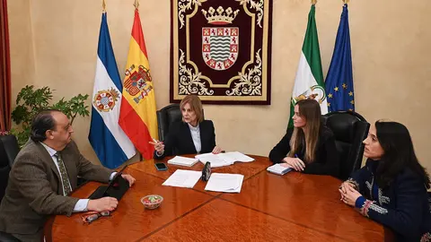 Reuni&oacute;n mantenida con la alcaldesa sobre los datos del II Festival de Cine con Acento