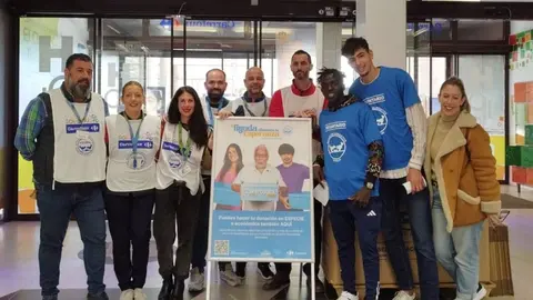 Voluntarios del Banco de Alimentos en la Gran Recogida de noviembre.