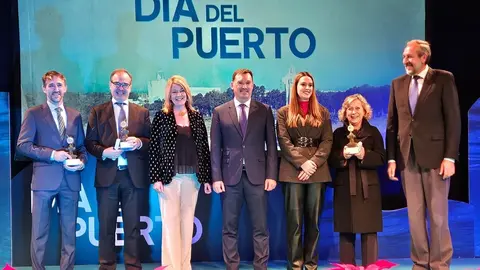 El Puerto de Huelva ha celebrado su d&iacute;a con las menciones especiales