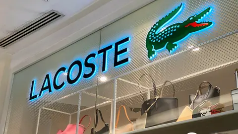 Tienda Lacoste de bolsos
