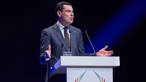 Juanma Moreno ha mostrado su tristeza por lo ocurrido en Ja&eacute;n con la moci&oacute;n de censura | Salvador L&oacute;pez Medina