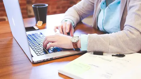 Un trabajador aut&oacute;nomo en Andaluc&iacute;a