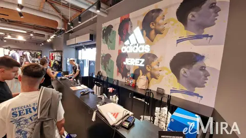 Tienda Adidas, PC Luz Shopping, Jerez - EM