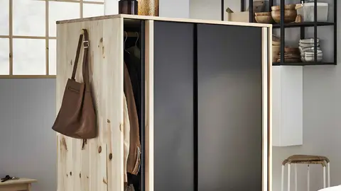 Armario con 3 puertas GLAMBERGET de Ikea