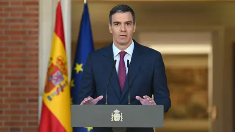 Pedro S&aacute;nchez ha convertido La Moncloa en una 'fontaner&iacute;a del PSOE'