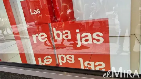 Escaparate de las Rebajas de El Corte Ingl&eacute;s