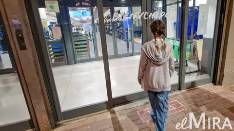 Entrada a Decathlon en Jerez