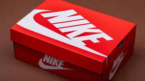 Caja de zapatillas de Nike