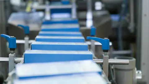 Una f&aacute;brica en una foto de archivo