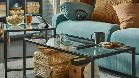 Mesa de centro nido de la serie VITTSJ&Ouml; de Ikea