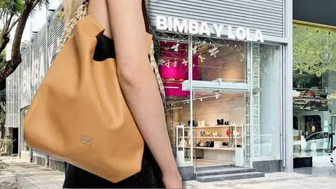 Nuevo bolso mediano de piel en color marr&oacute;n Sahara de Bimba y Lola