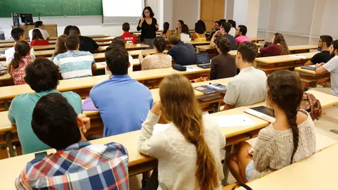 Estudiantes universitarios de Andaluc&iacute;a, en una foto de archivo