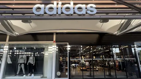 Tienda Adidas en Jerez - Cristo Garc&iacute;a