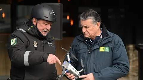 Antonio Sanz, durante su visita a la estaci&oacute;n de Sierra Nevada