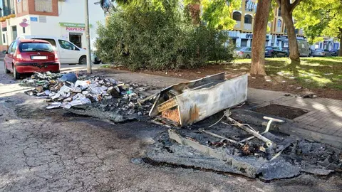 Incendio de contenedores en Jerez