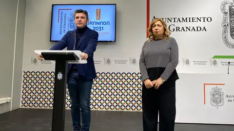 Jorge Saavedra, junto a Rosario Pallar&eacute;s