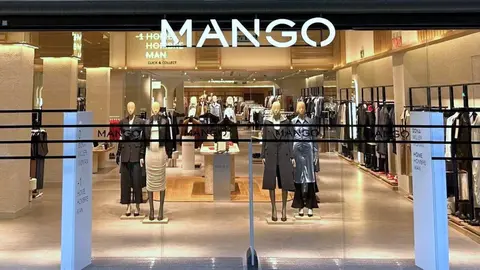 Mango moda en centro comercial 
