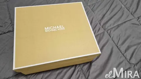 Caja de pedido de Michael Kors